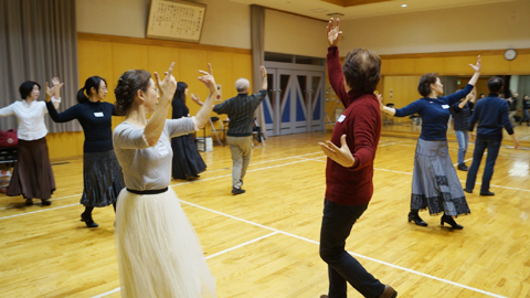 �y���C�̗l�q(4)�z