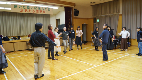 �y���C�̗l�q(6)�z